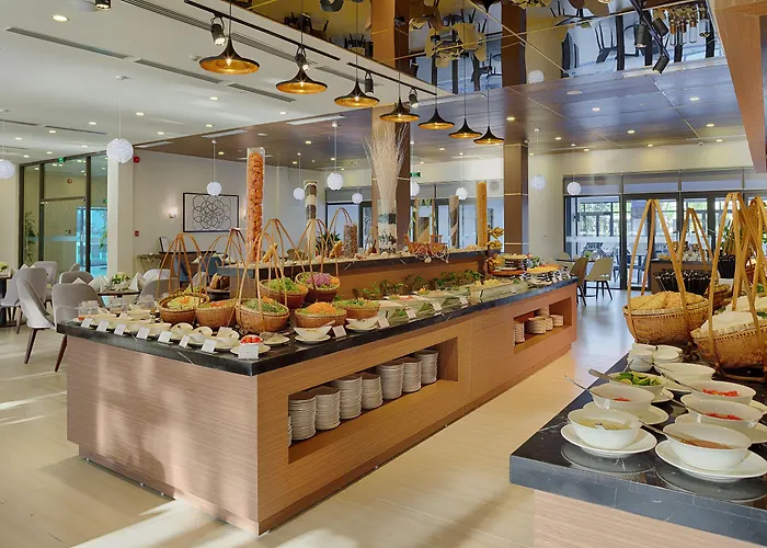 Khu nghỉ mát Royal Lotus & 4*
