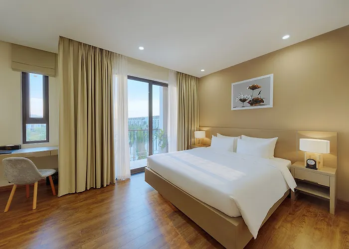 Khu nghỉ mát Royal Lotus & 4*