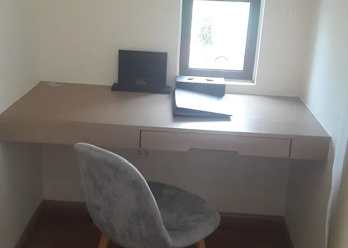 Khu nghỉ mát Royal Lotus & 4*